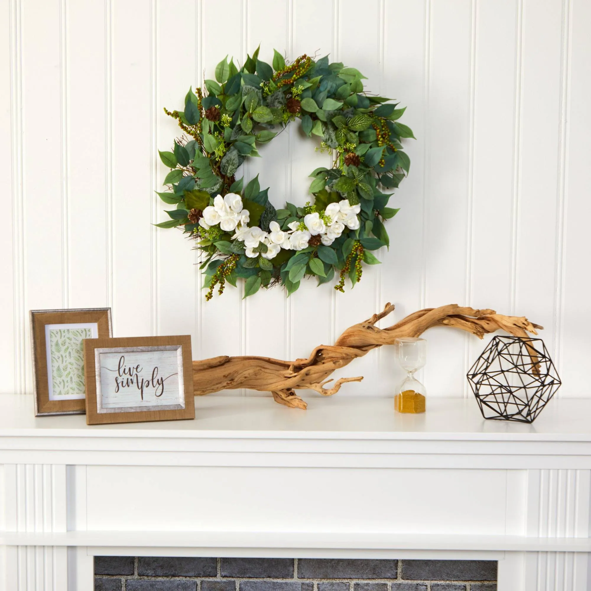 23” Mixed Greens and Begonia Artificial Wreath