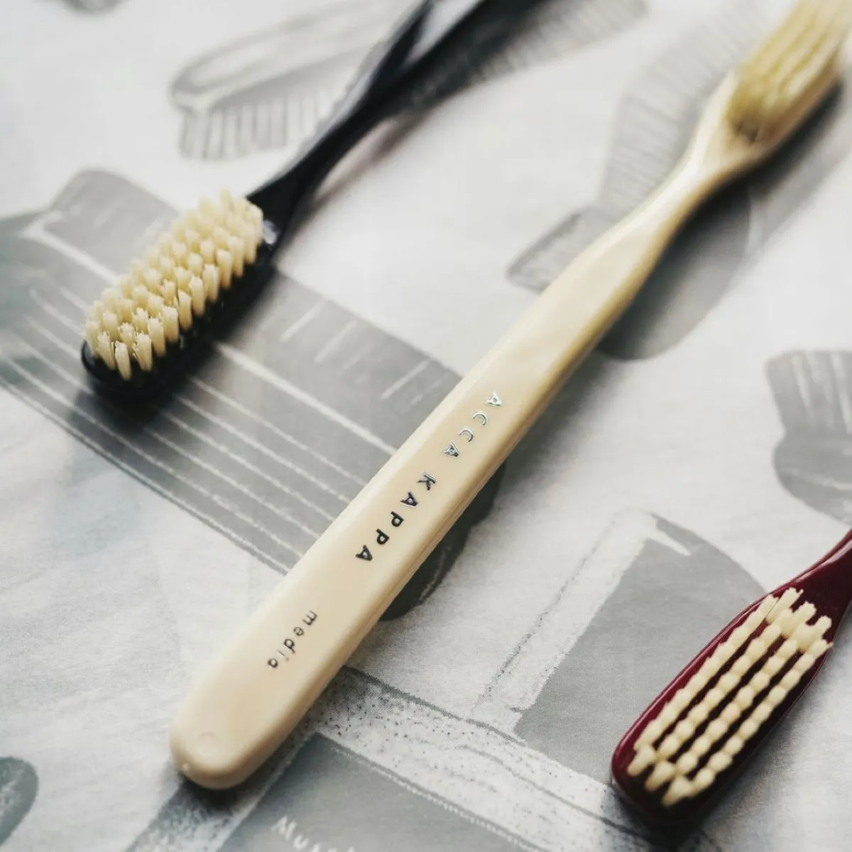 ACCA KAPPA Vintage Red Toothbrush