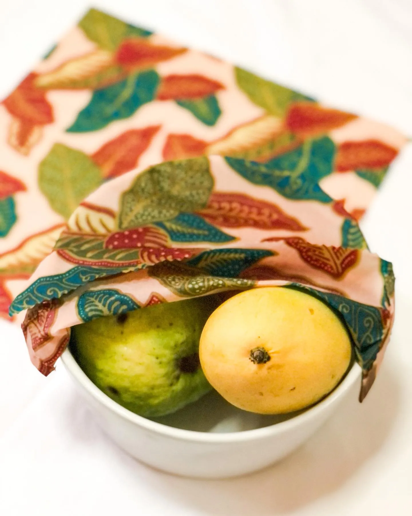 BEESWAX FOOD WRAP (Medium)