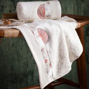 Exotic Heritage Classic Arch Anti-Bacterial, Anti-Fungal and Odour Resistant Bath Towel 70X140 Cm, Red