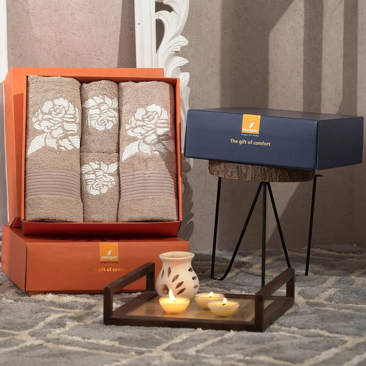 Florent Ultra-Soft And Highly Absorbant Linen 5Pc Bath Set