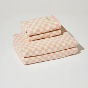 NUNU Bath   Hand Towel Set PINK CHECK