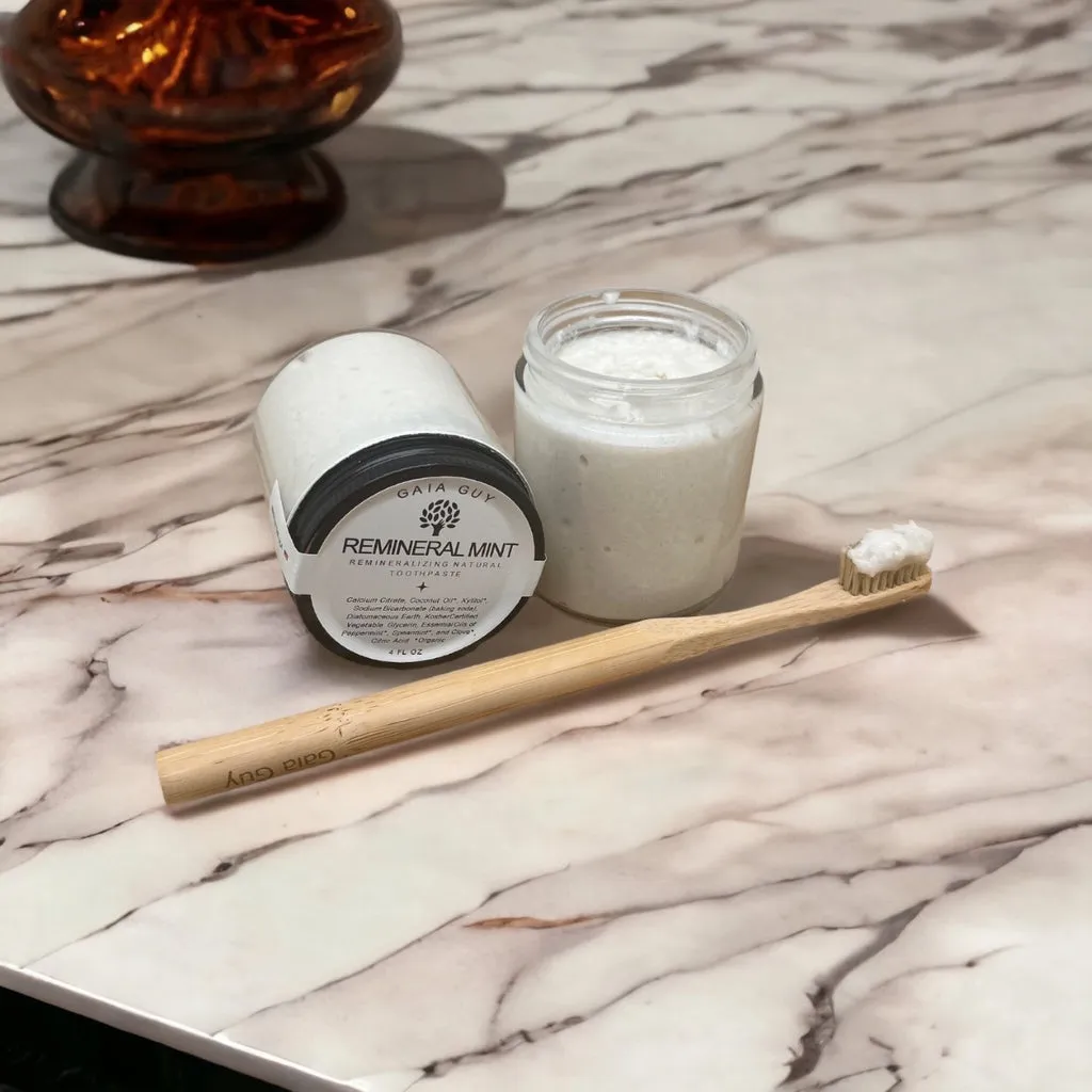 Plastic-Free Toothpaste and Boar Bristle Toothbrushes for the Family