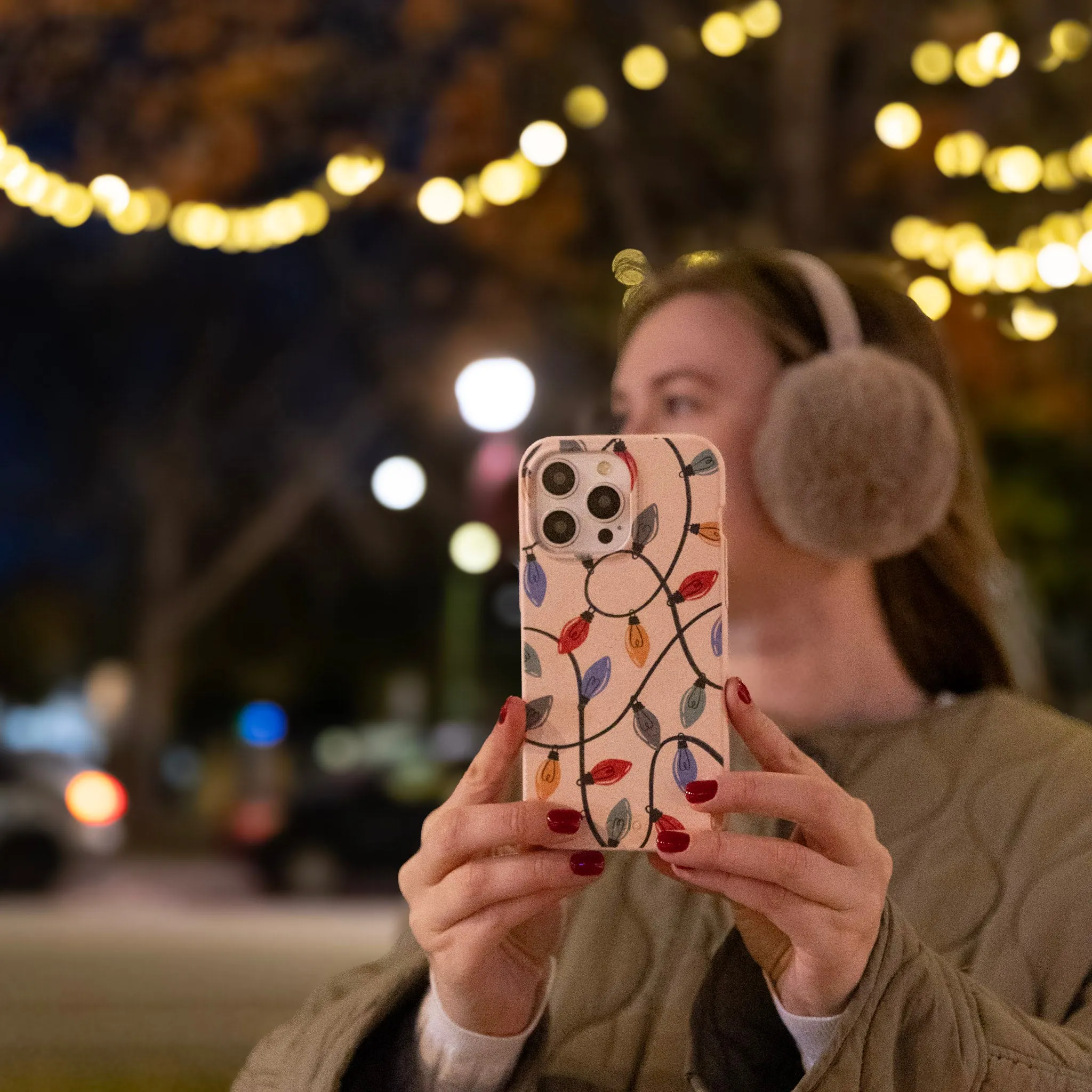 Seashell Holiday Lights iPhone 6/6s/7/8/SE Case