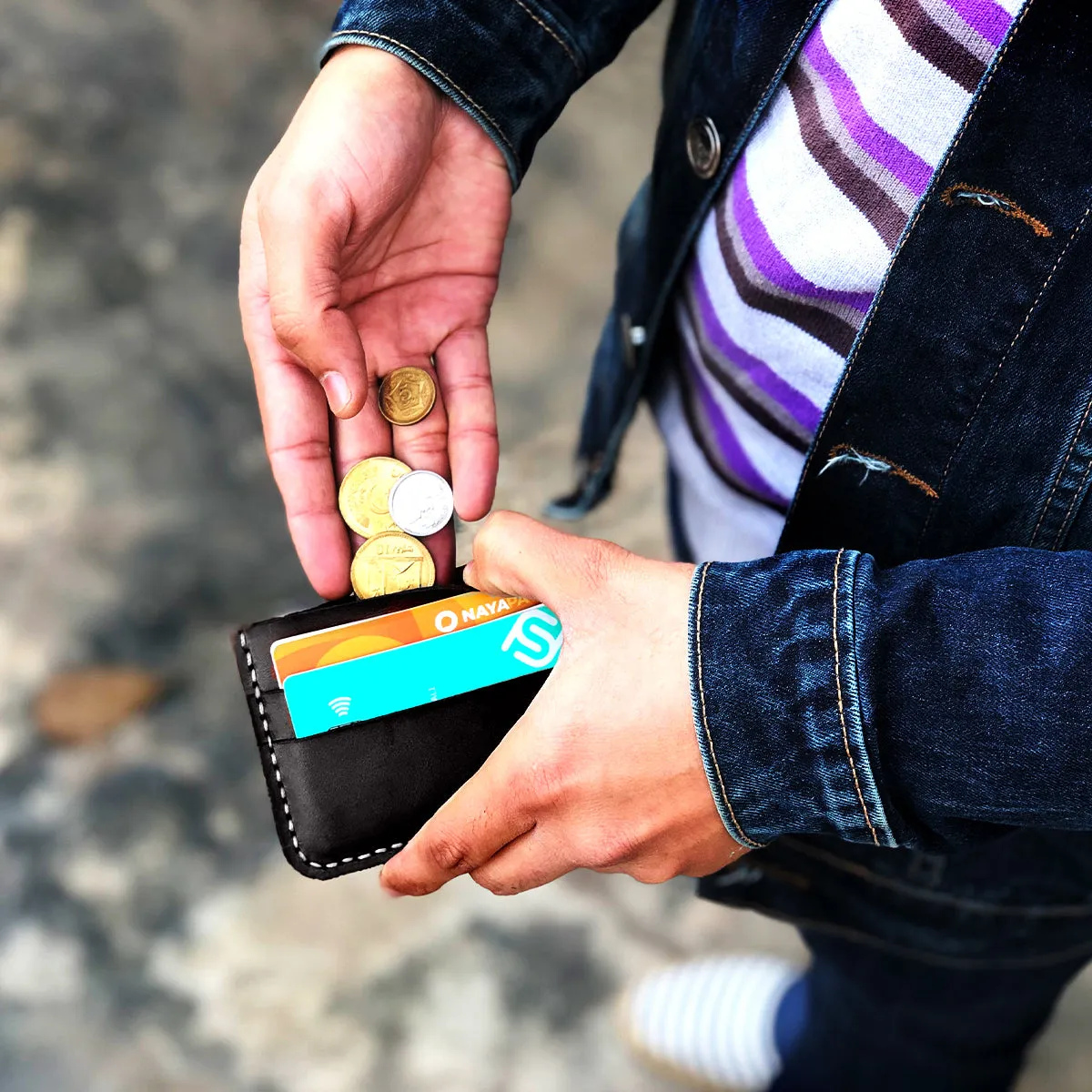 The Artisan: A Leather Cardholder Wallet