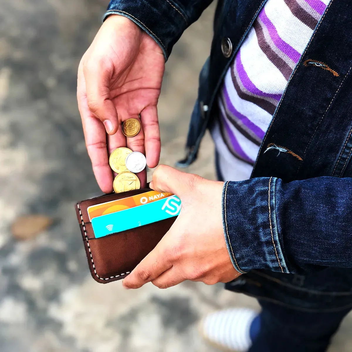 The Artisan: A Leather Cardholder Wallet