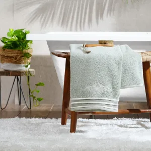 Tranquil Essence Cross Wise Anti-Bacterial, Anti-Fungal and Odour Resistant Green Towel 70X140